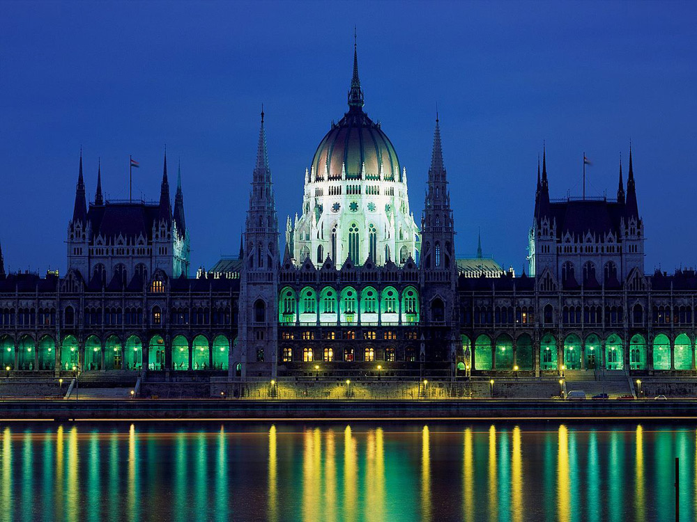 Hungary to Award Permanent Residency to Investors in a Month